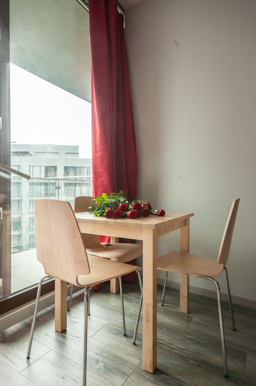 Apart Studio Warszawa Apartamento Quarto foto
